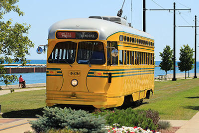 images/ElectricStreetcar_2_C6938829-PCC1sm.jpg
